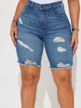 Tight Squeeze Lux Stretch Denim Bermuda Shorts- SIZE 9